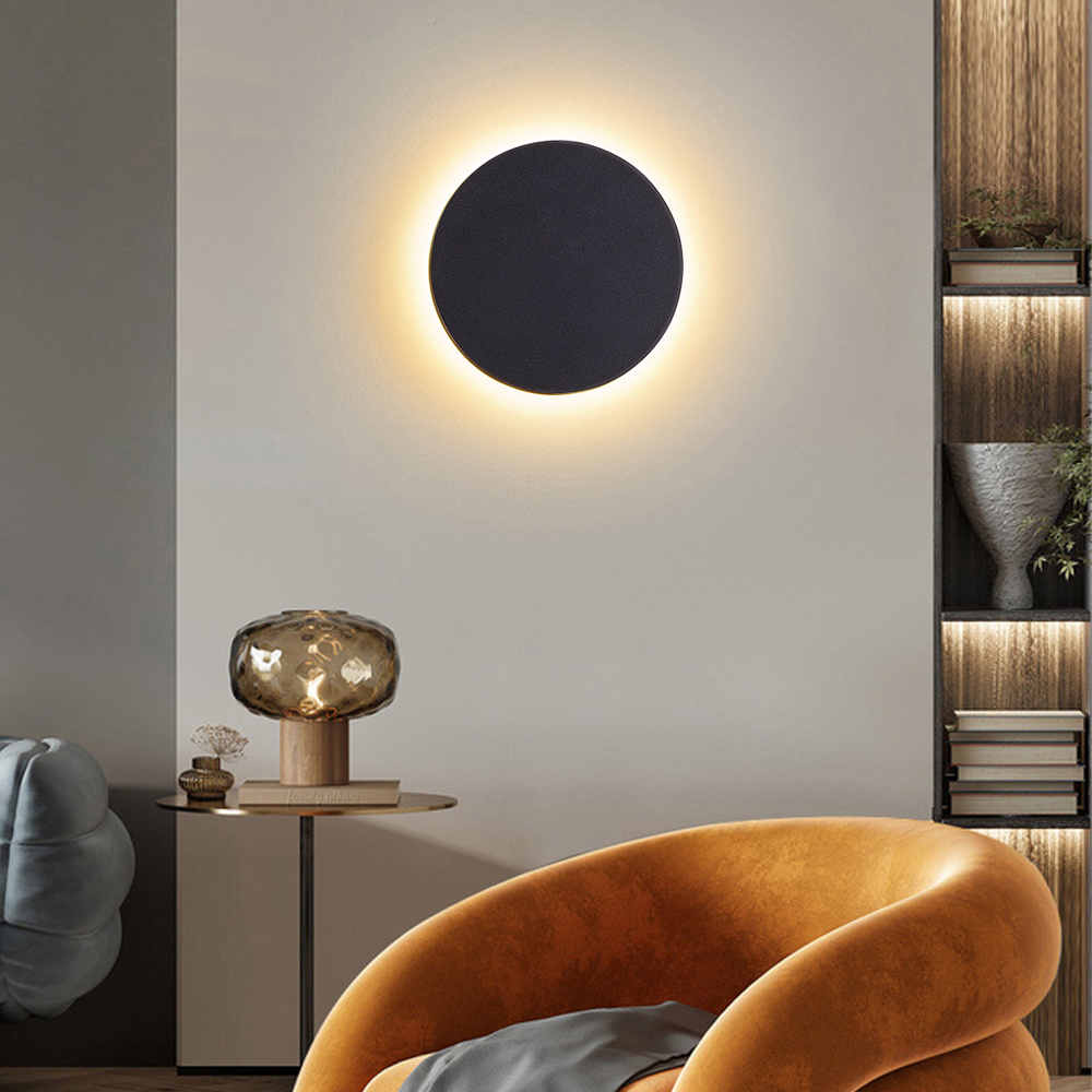 Lampada da parete per esterni  - Outdoor Lighting Year Round recensione e prezzo